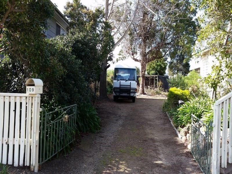 109-111 Seventh Avenue, Rosebud VIC 3939