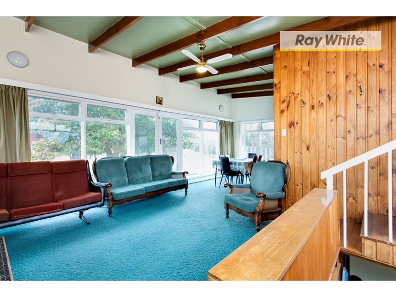 96 Third Avenue, Rosebud VIC 3939