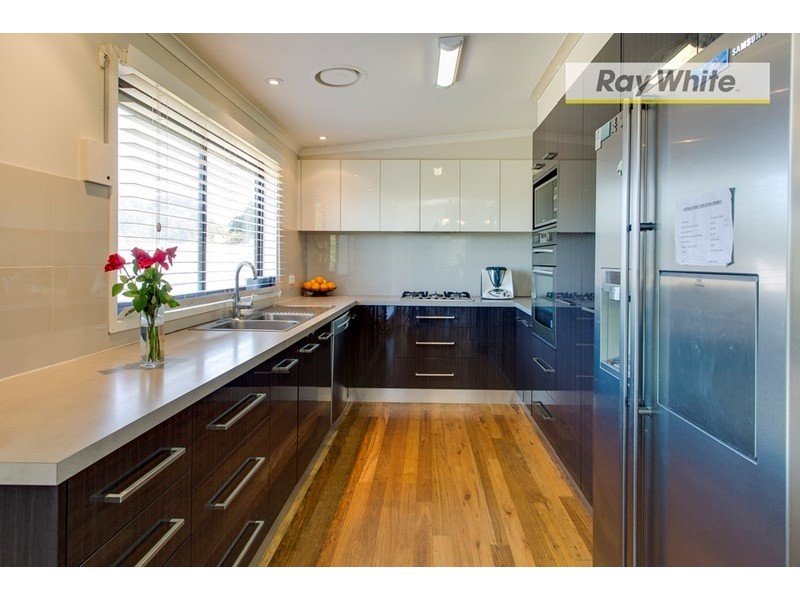 34 Riley Street, Mccrae VIC 3938