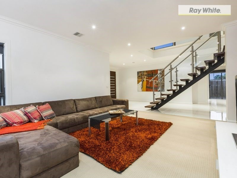 5 Elgan Avenue, Rye VIC 3941