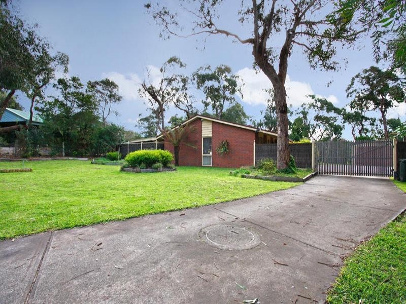 8 Hill Court, Rosebud VIC 3939