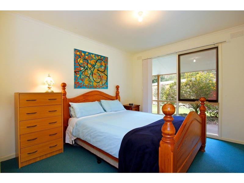 8 Hill Court, Rosebud VIC 3939