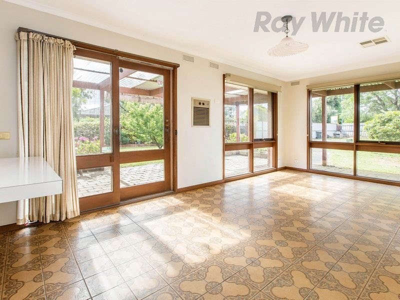 111 Eastbourne Road, Rosebud VIC 3939