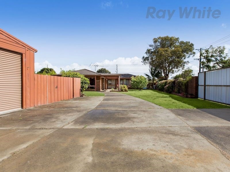 111 Eastbourne Road, Rosebud VIC 3939