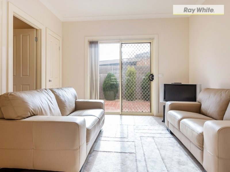 2b Watson Avenue, Dromana VIC 3936