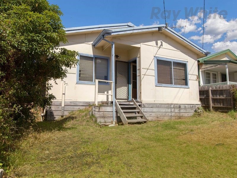 69 Seventh Avenue, Rosebud VIC 3939