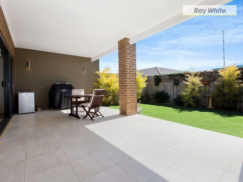 16 Sullivan Street, Rye VIC 3941