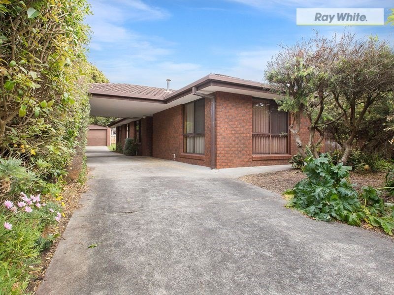 43 Rosemore Road, Rosebud VIC 3939