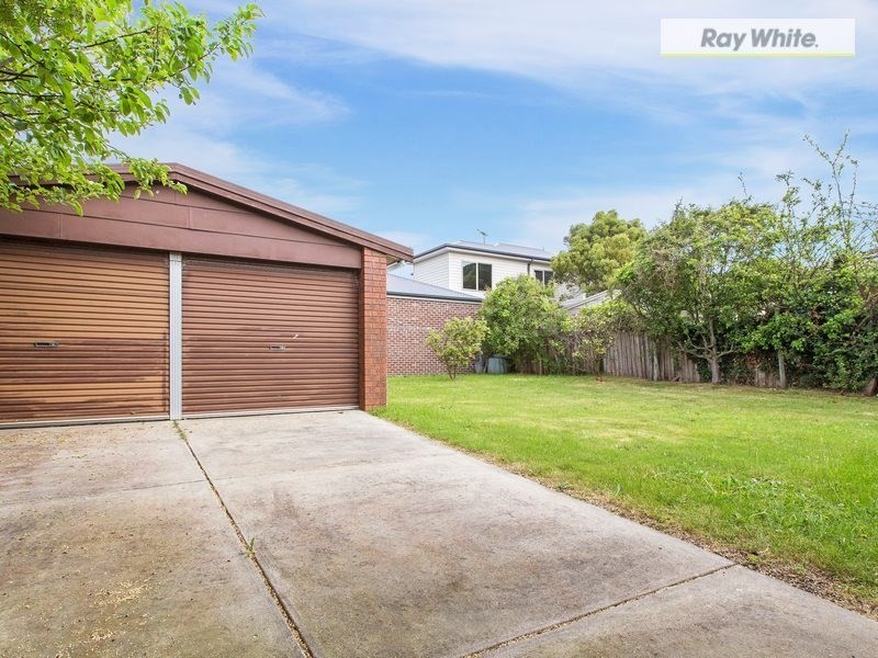 43 Rosemore Road, Rosebud VIC 3939