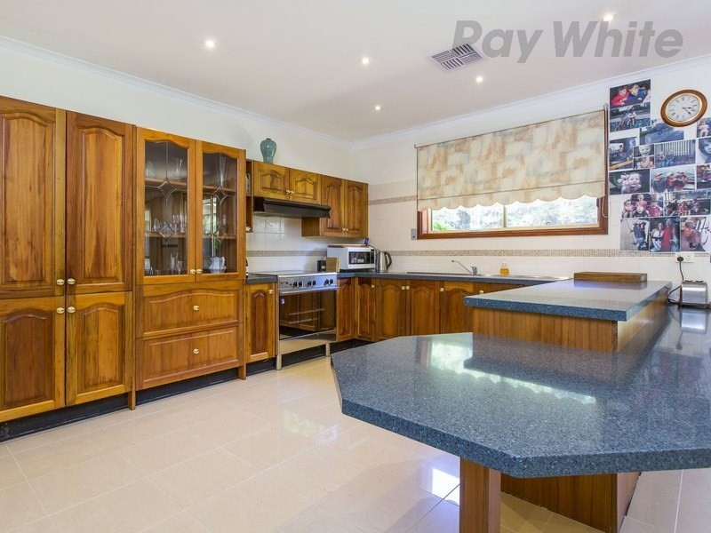 16 Lockhart Drive, Rosebud VIC 3939
