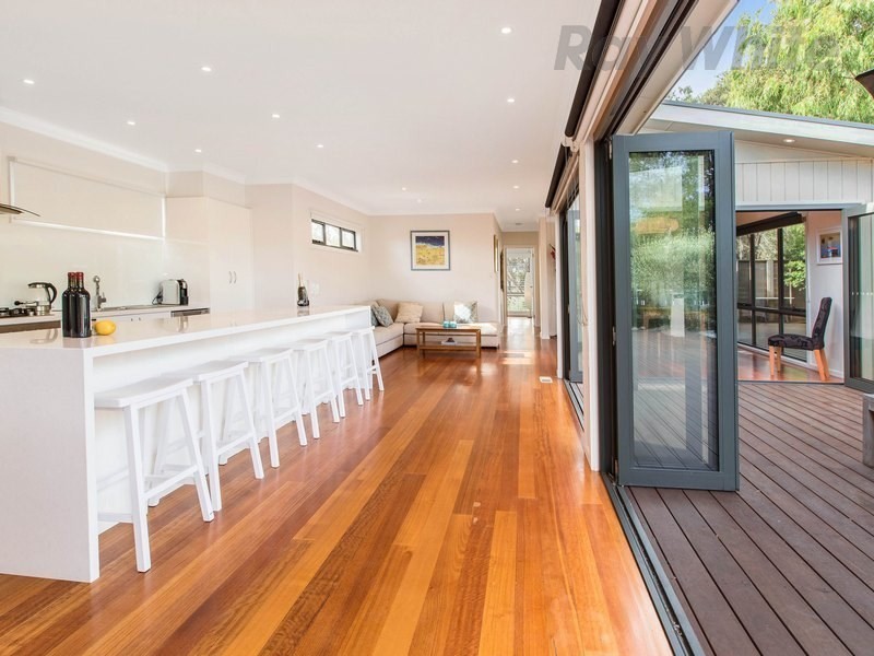 55 Russell Street, Tootgarook VIC 3941