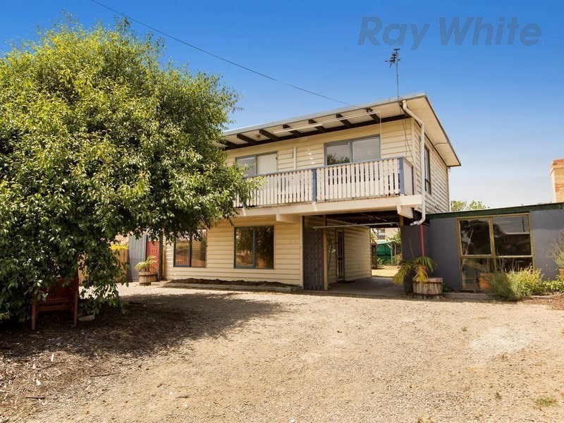 143 Boneo Road, Rosebud VIC 3939