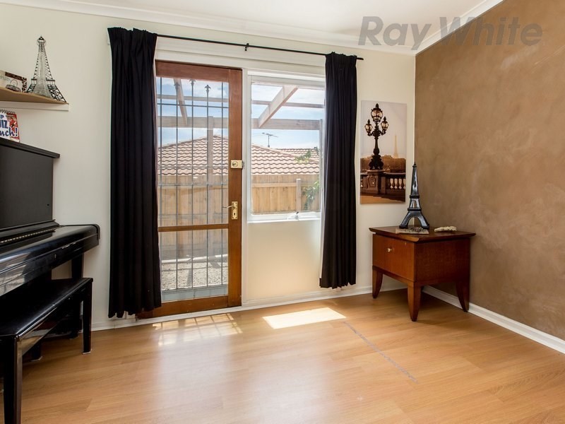 143 Boneo Road, Rosebud VIC 3939