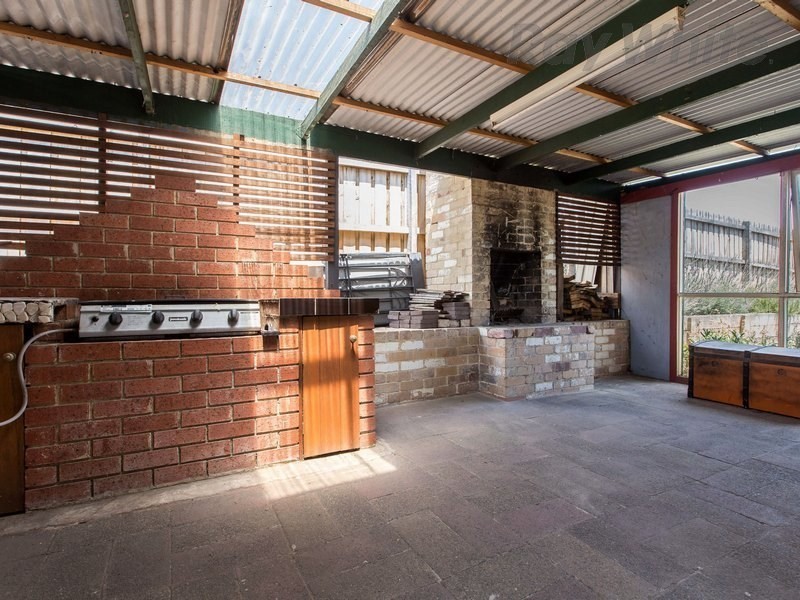 143 Boneo Road, Rosebud VIC 3939