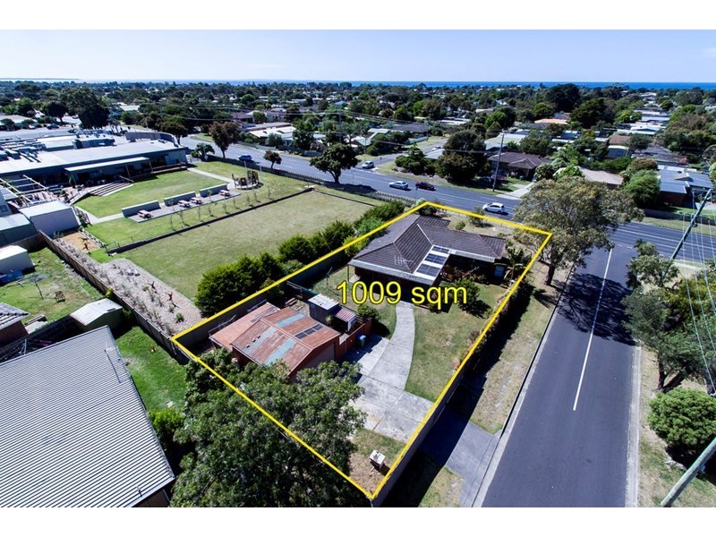 111 Eastbourne Road, Rosebud VIC 3939