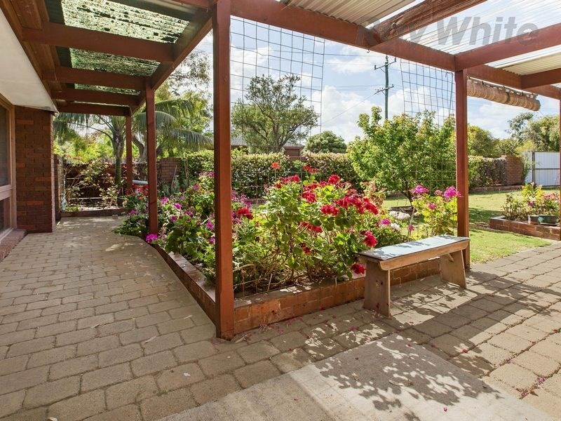 111 Eastbourne Road, Rosebud VIC 3939