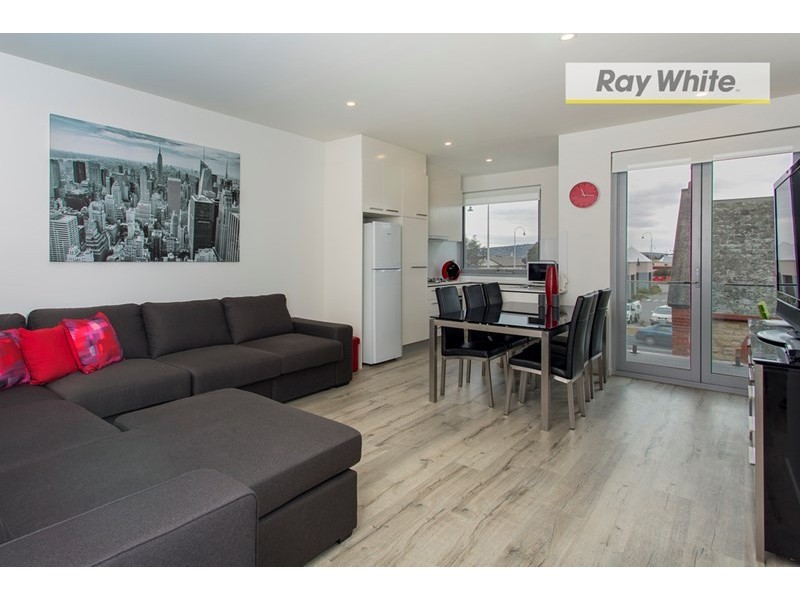 102/277-181 Point Nepean Road, Dromana VIC 3936