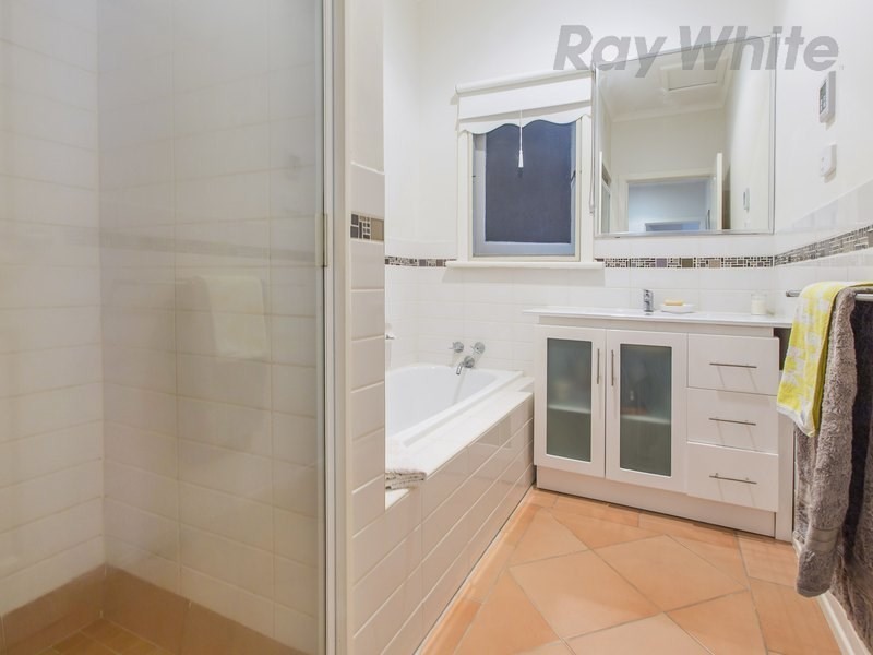 1/54 Grenville Grove, Rosebud West VIC 3940