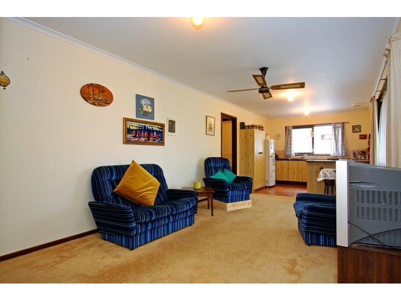 48 First Avenue, Rosebud VIC 3939