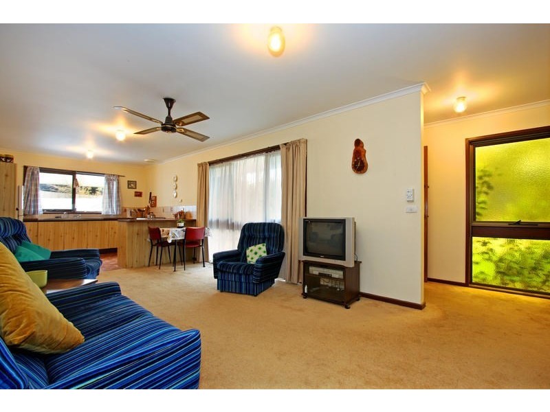 48 First Avenue, Rosebud VIC 3939