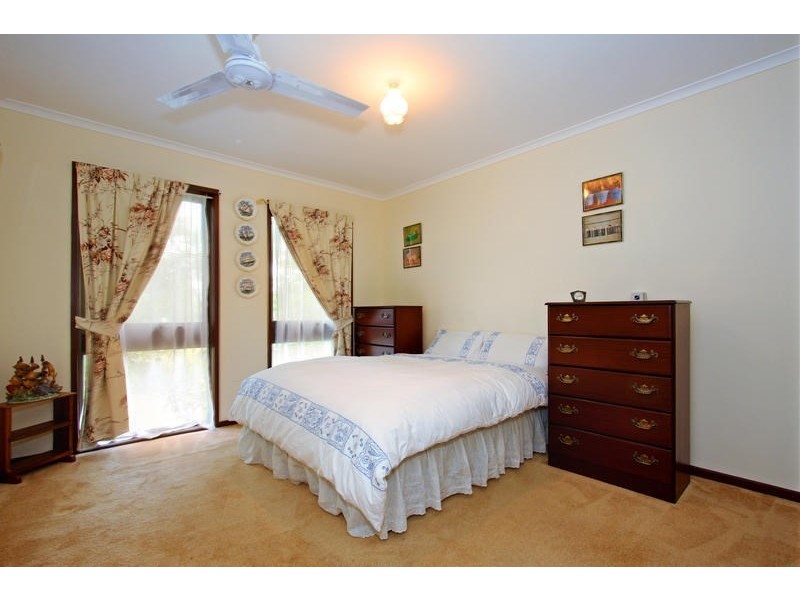 48 First Avenue, Rosebud VIC 3939