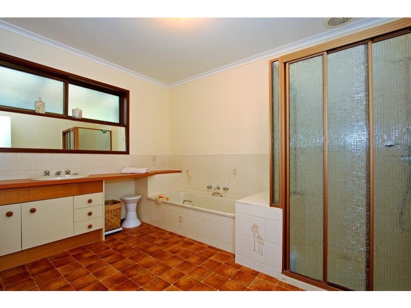 48 First Avenue, Rosebud VIC 3939