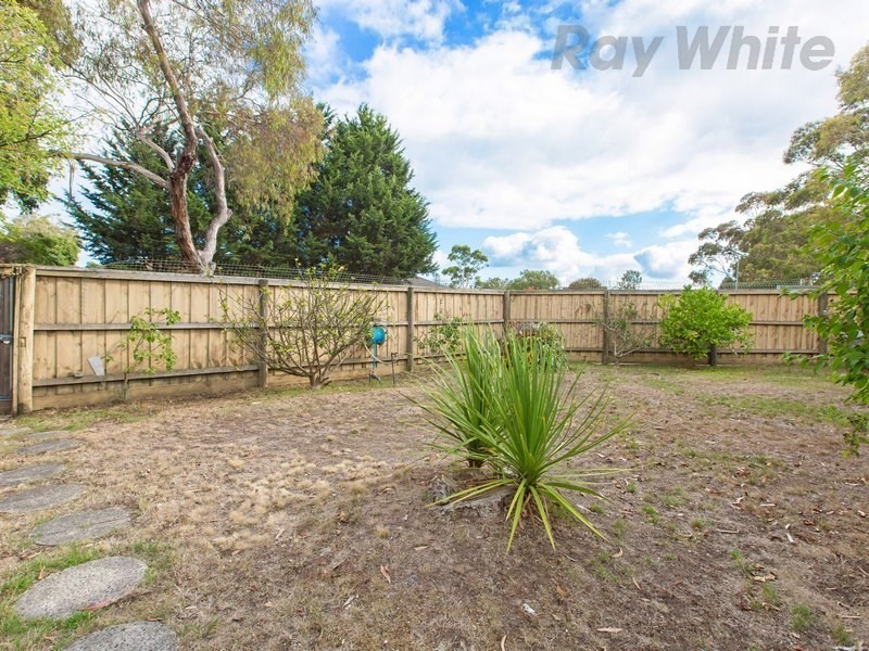 2 Linnet Court, Mornington VIC 3931