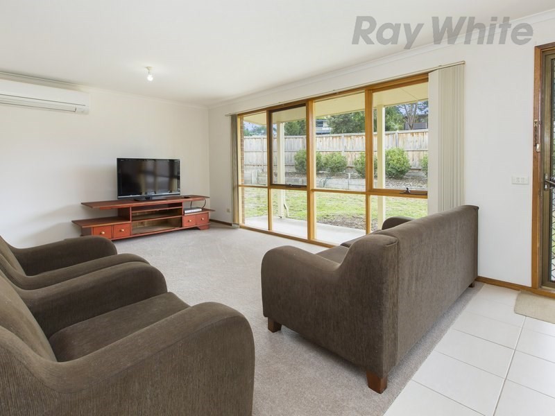 6 Attuna Crescent, Rosebud West VIC 3940