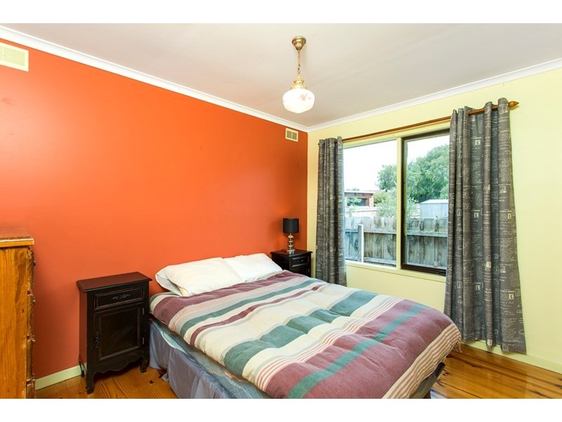 4 Lyme Court, Rosebud West VIC 3940