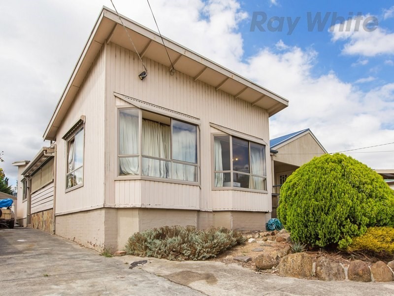 53 Second Avenue, Rosebud VIC 3939