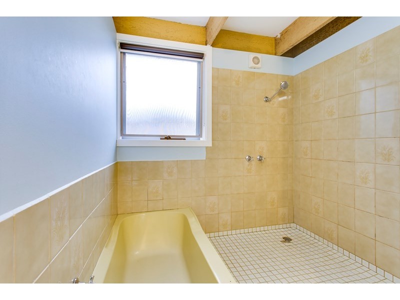 65 Swans Way, Rosebud West VIC 3940