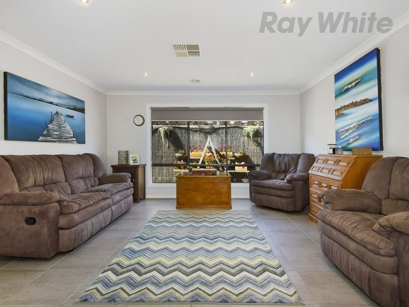 26 Peninsula Sands Boulevard, Rosebud VIC 3939