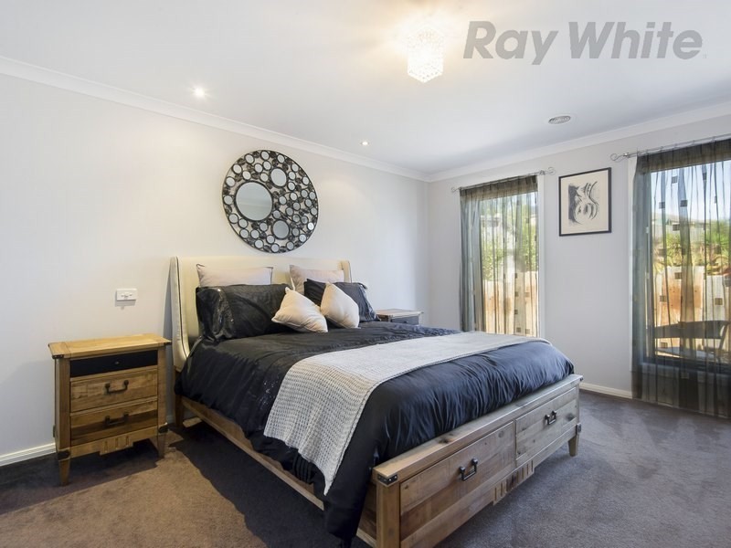 26 Peninsula Sands Boulevard, Rosebud VIC 3939