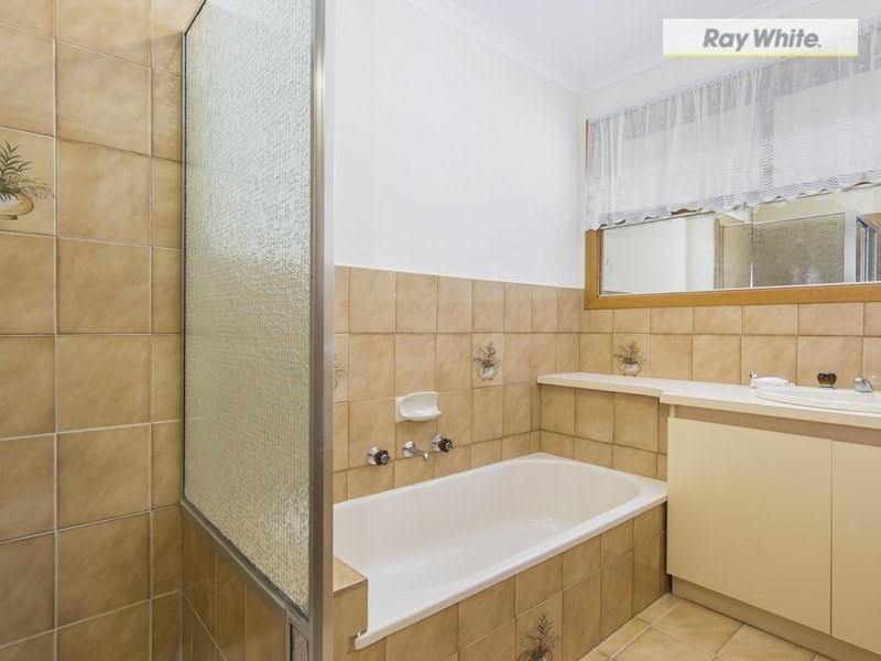 9 Davies Street, Safety Beach VIC 3936