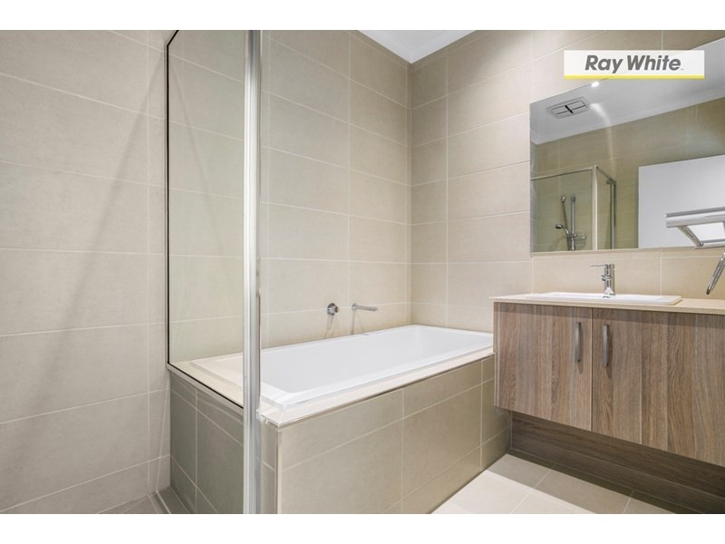 2/13 Rose Street, Rosebud West VIC 3940