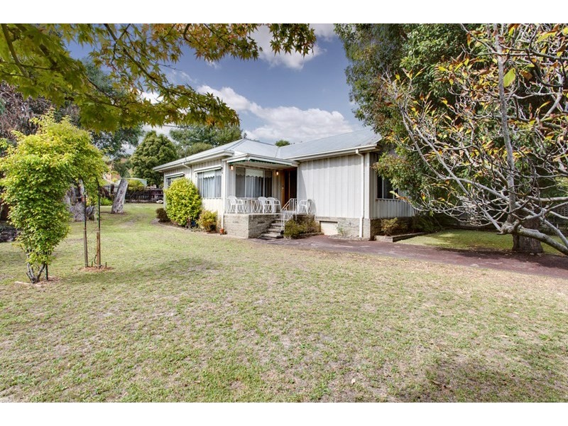 69-71 Sixth Avenue, Rosebud VIC 3939