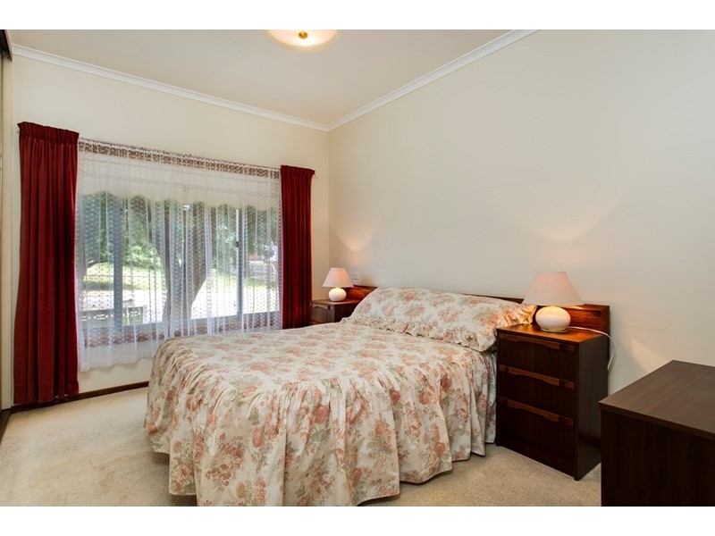 69-71 Sixth Avenue, Rosebud VIC 3939