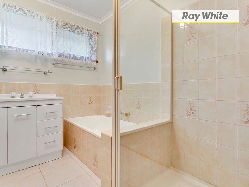27 Denholm Street, Rosebud VIC 3939