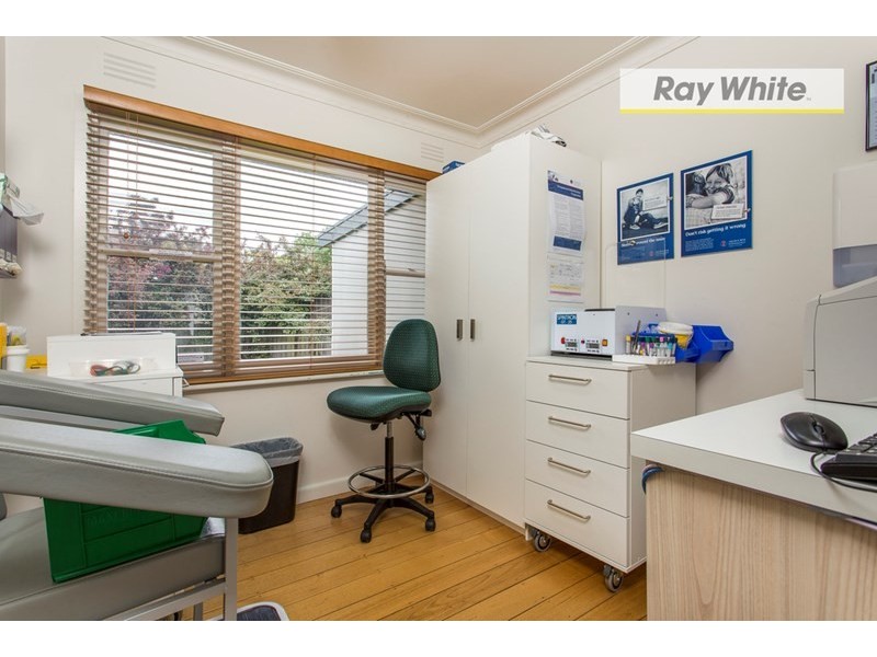 37 Boneo Road, Rosebud VIC 3939