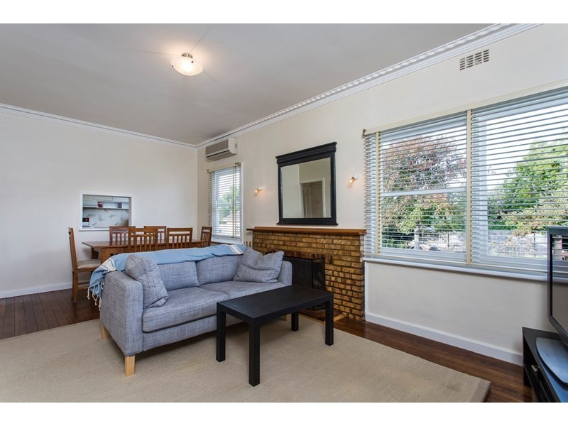 22A Moorfield Avenue, Rosebud VIC 3939