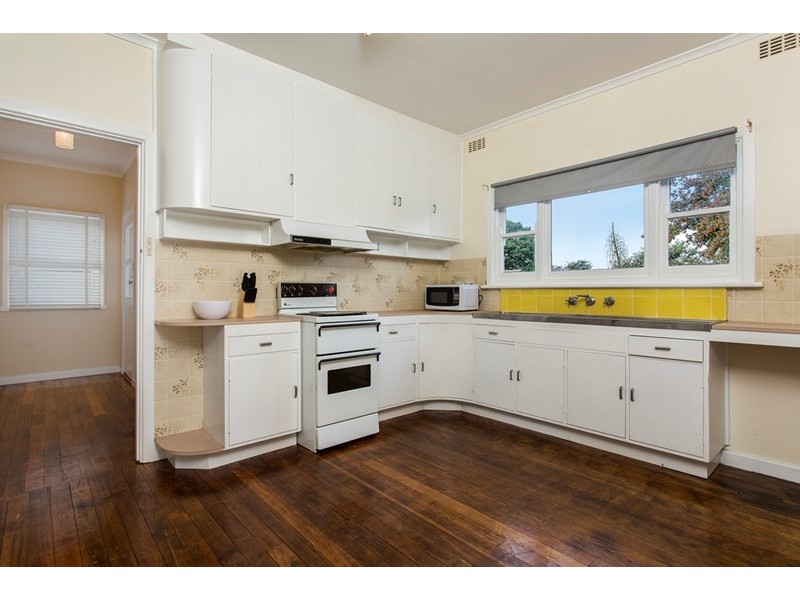 22A Moorfield Avenue, Rosebud VIC 3939