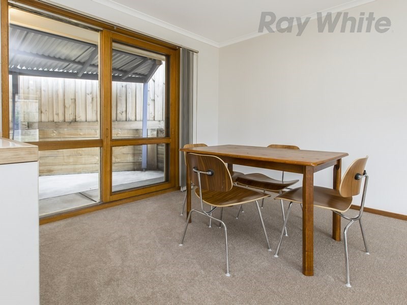 6 Attuna Crescent, Rosebud West VIC 3940