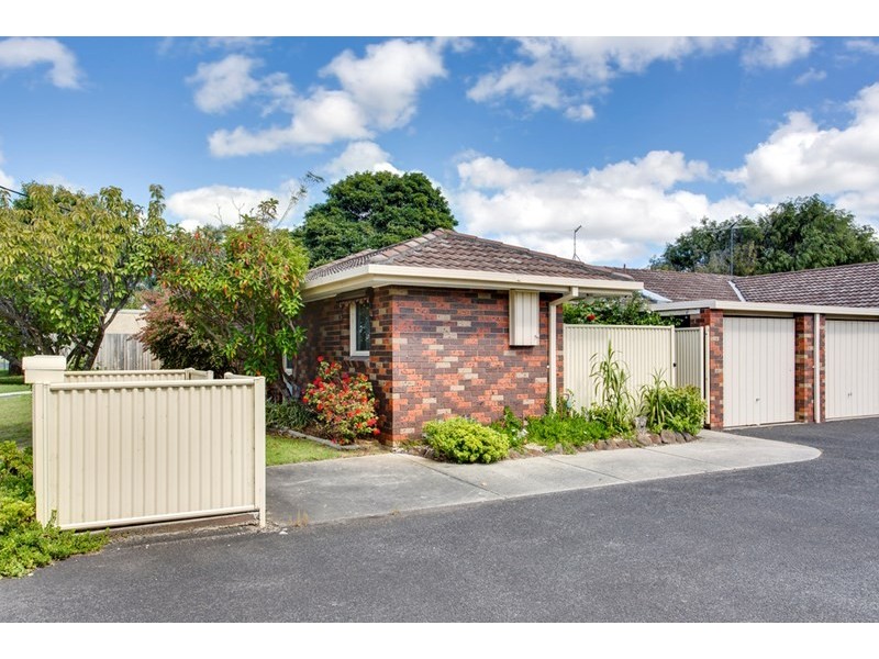 4/68 Whitehead Grove, Rosebud VIC 3939