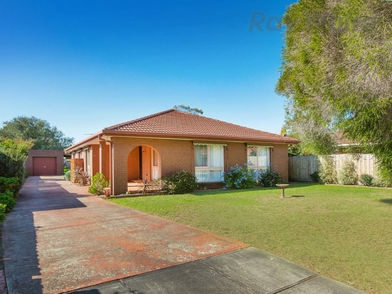 7 Denholm Street, Rosebud VIC 3939