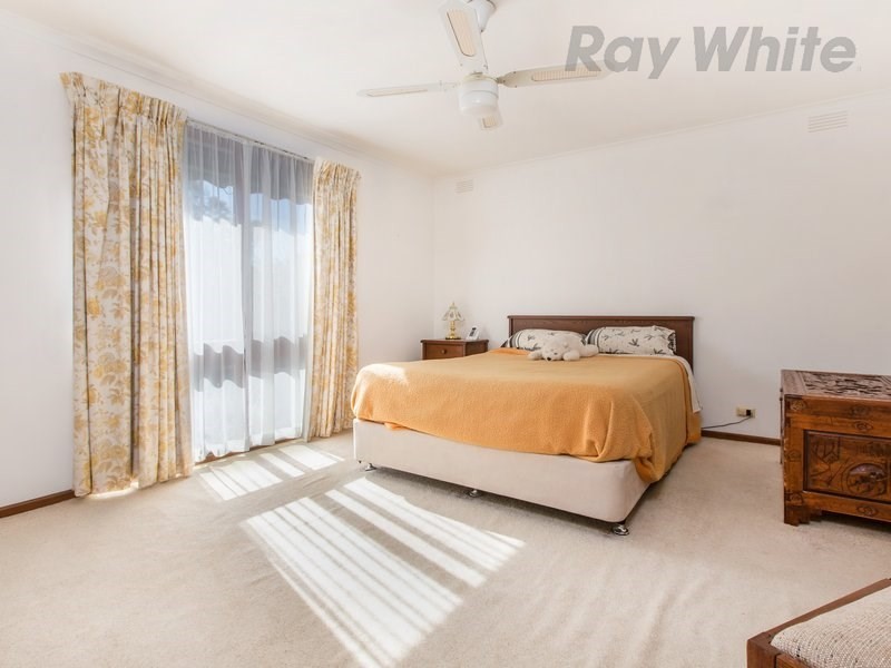 7 Denholm Street, Rosebud VIC 3939