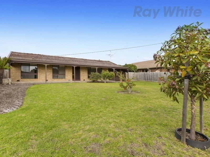 21 Besgrove Street, Rosebud VIC 3939