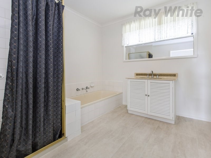 21 Besgrove Street, Rosebud VIC 3939