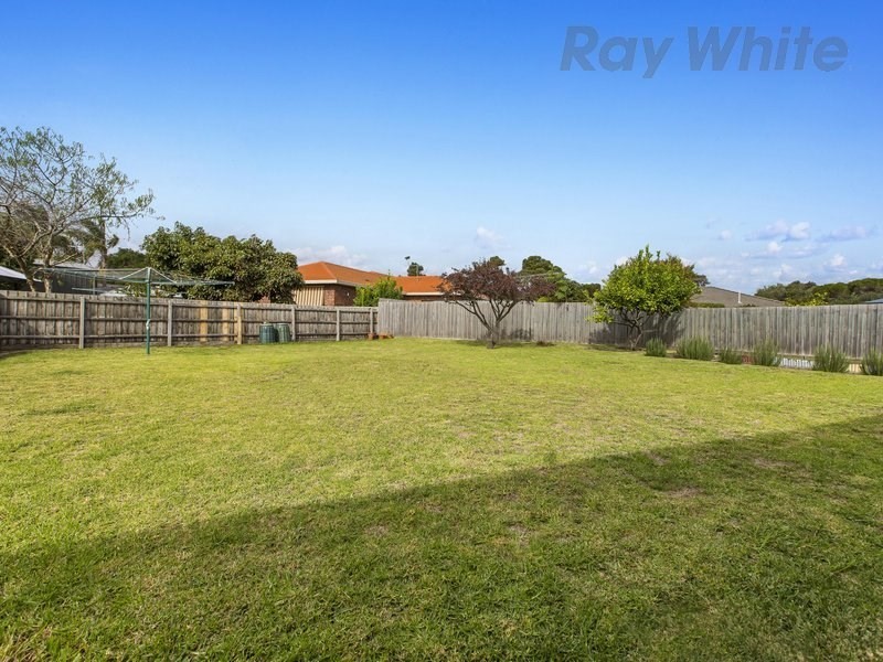 21 Besgrove Street, Rosebud VIC 3939