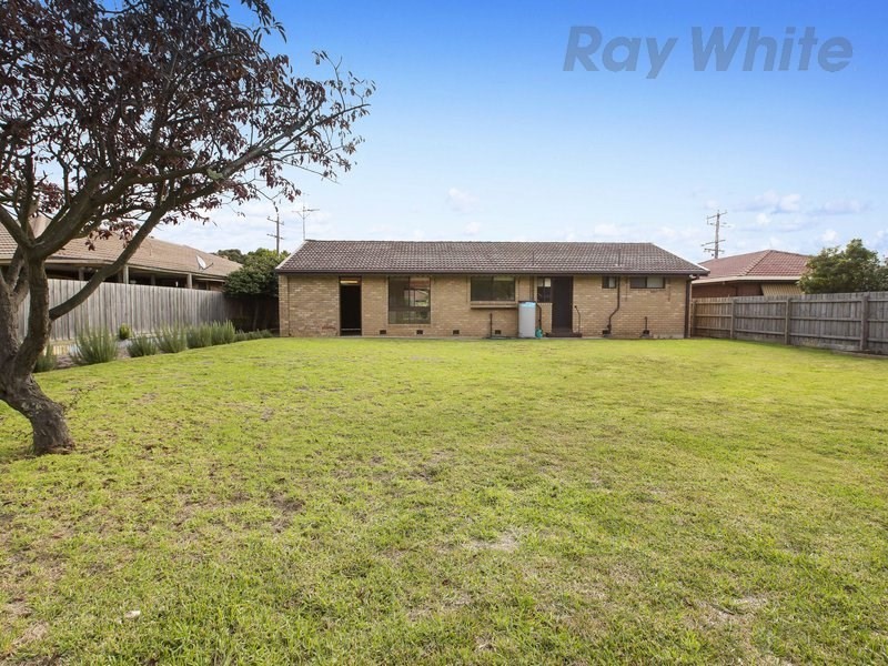 21 Besgrove Street, Rosebud VIC 3939