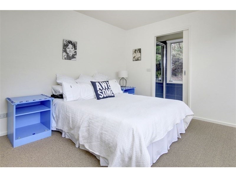 30-32 Goolgowie Street, Rosebud VIC 3939